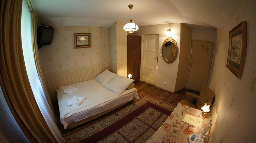 Florian Budget Rooms Krasków Rom bilde